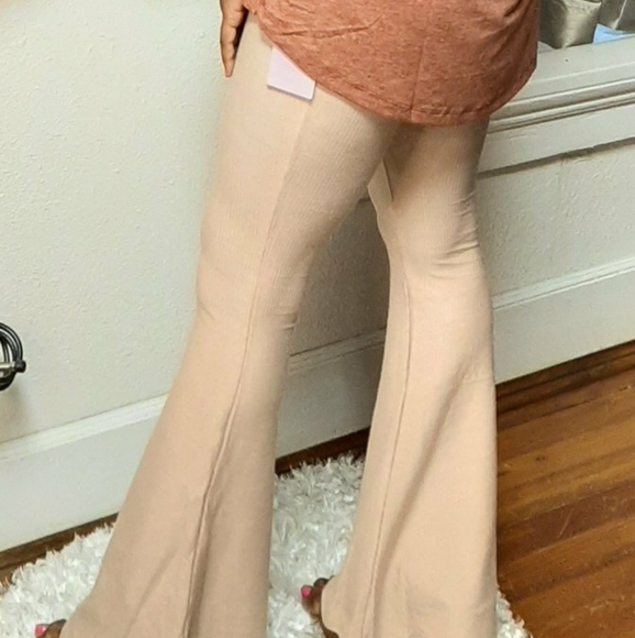 Groovy Vibes Flare Pants - Picture 3 of 5